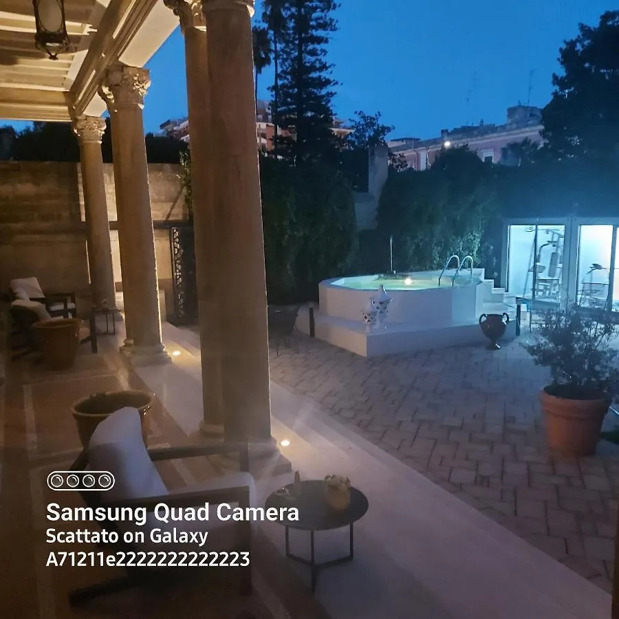 Dimora Charleston Lecce Parcheggio Privato In Loco Gratis Bed and Breakfast Bed & Breakfast