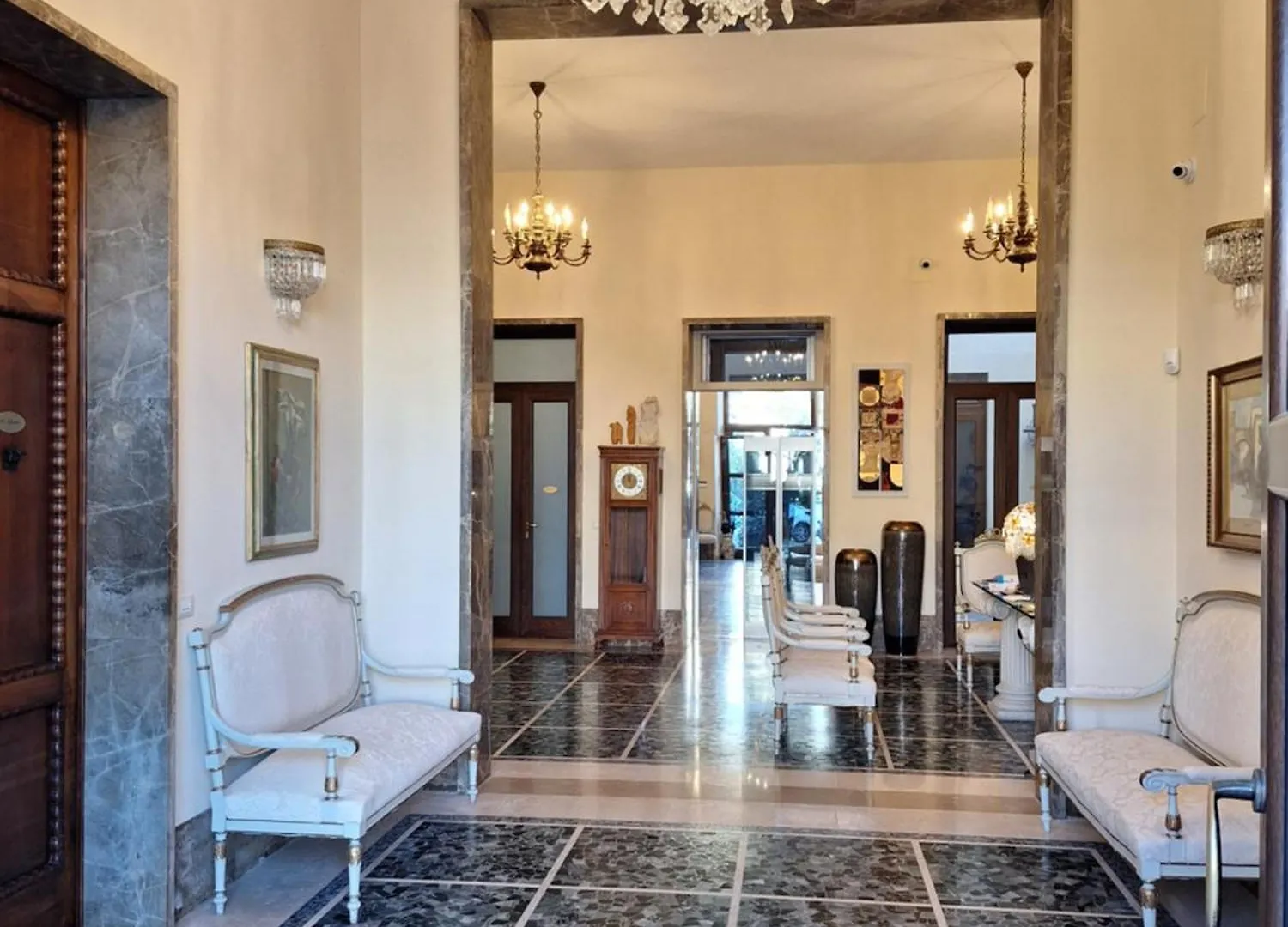 Dimora Charleston Lecce Parcheggio Privato In Loco Gratis Bed and Breakfast