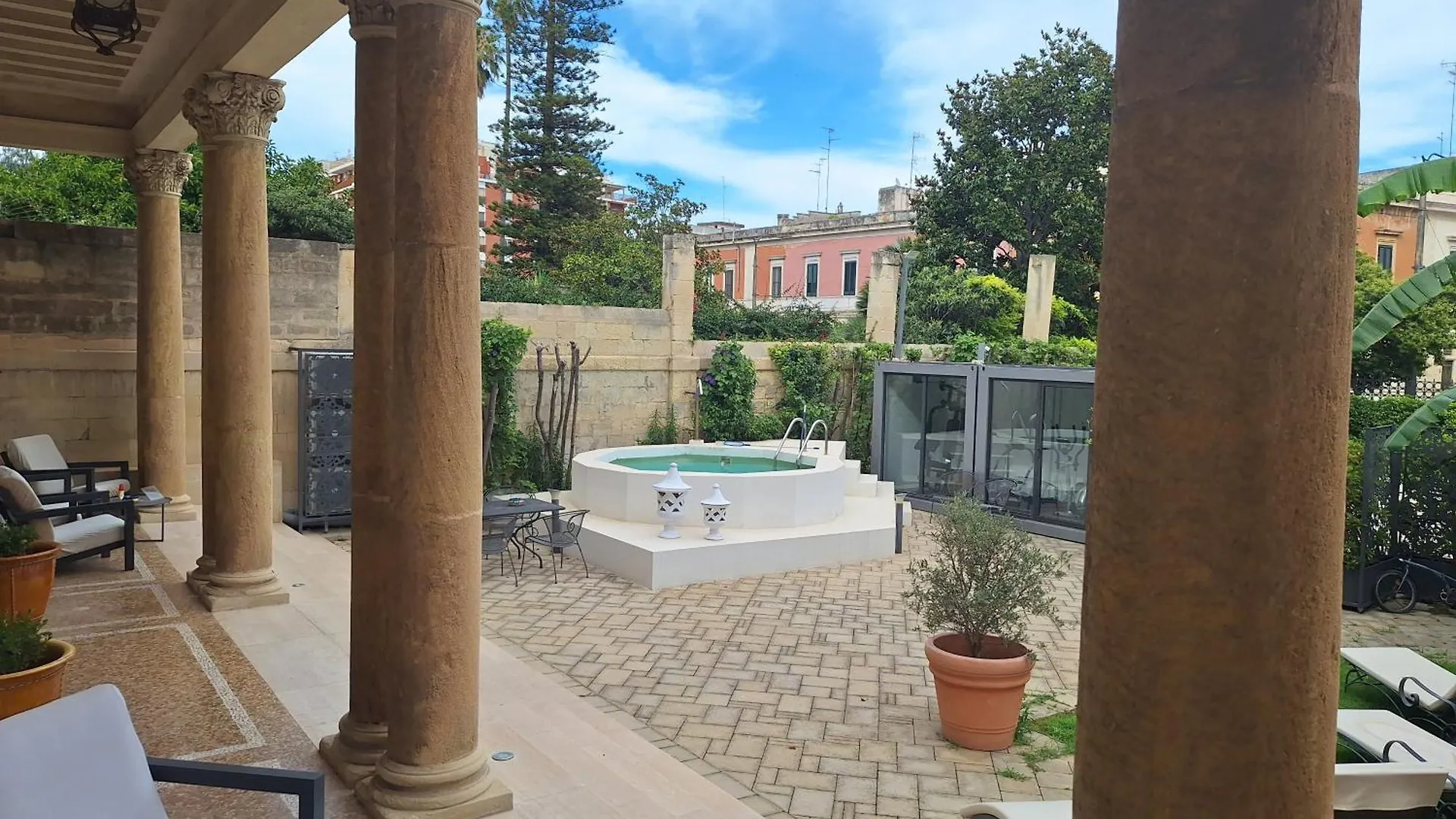 Dimora Charleston Lecce Parcheggio Privato In Loco Gratis Bed and Breakfast