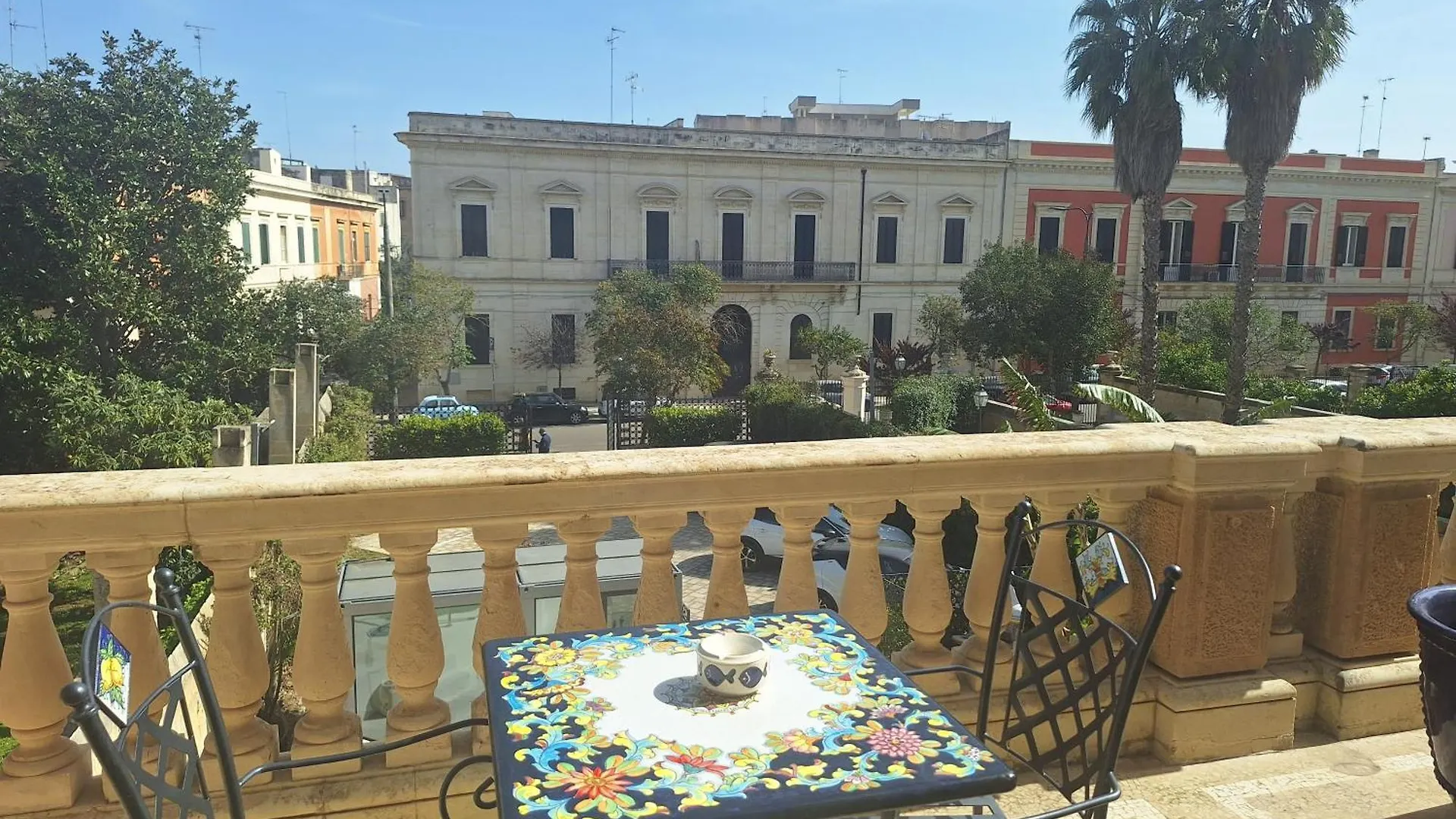 Dimora Charleston Lecce Parcheggio Privato In Loco Gratis Bed and Breakfast