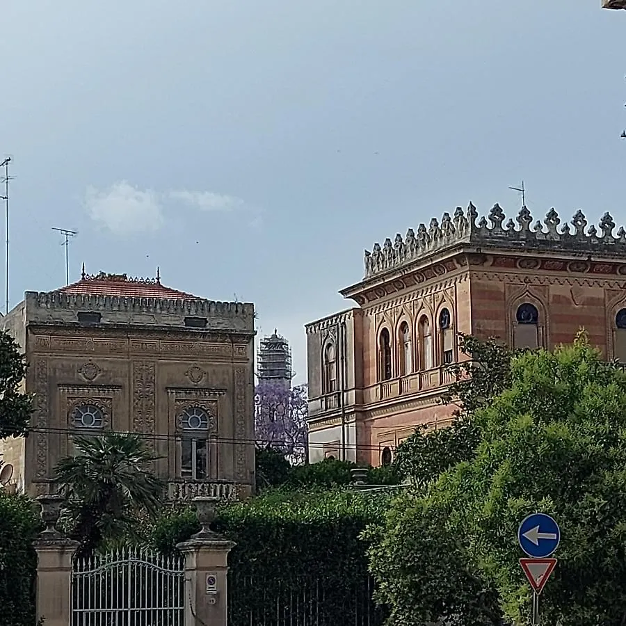 לינה וארוחת בוקר Dimora Charleston Lecce Parcheggio Privato In Loco Gratis 2*,